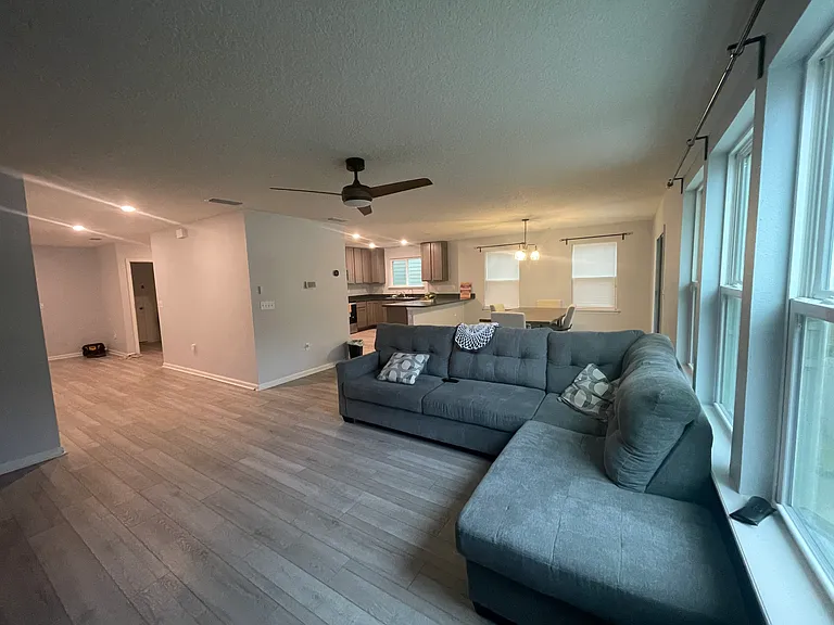 8091 Hind Way — Photo 14
