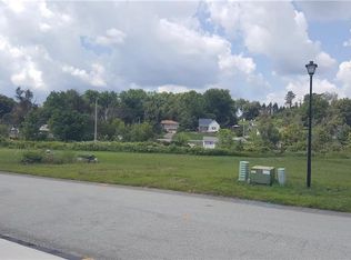 603 Wimbledon Dr, Mount Pleasant, PA 15666