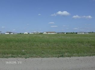1710 N Farmland Rd, Garden City, KS 67846