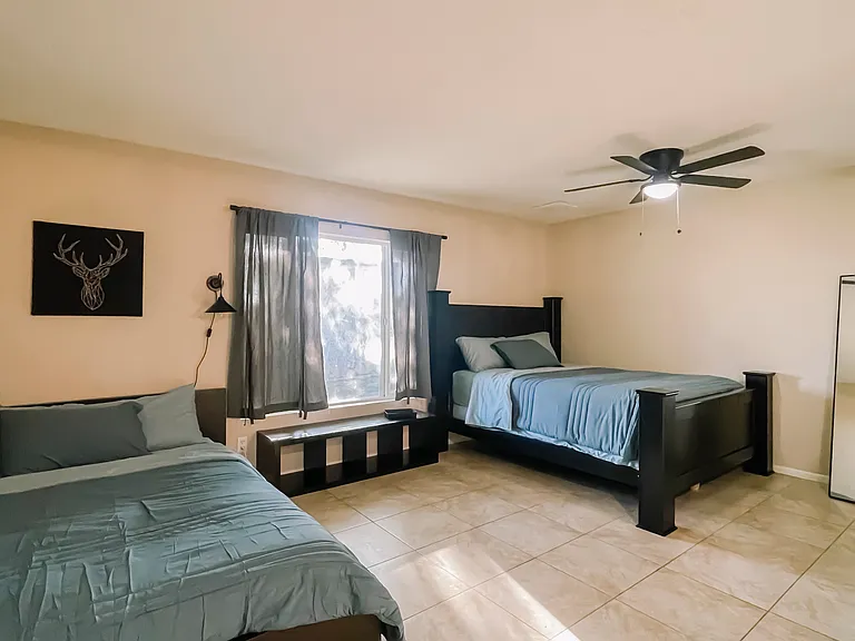 5658 N 48th Ln — Photo 8