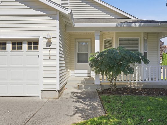 4th image of 5918 NE 106th Way