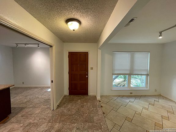 4th image of 5911 Woodridge Hill