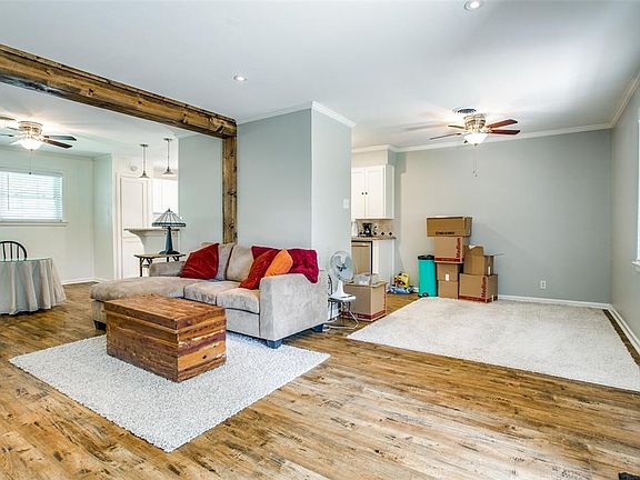 4th image of 11033 Glen Echo Ct