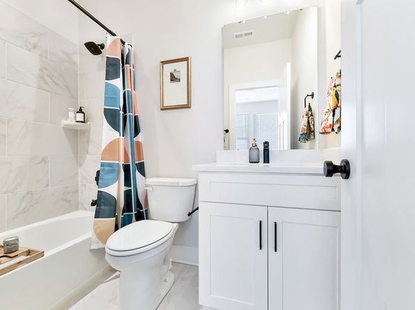 charlotte-north-carolina-448464058 picture