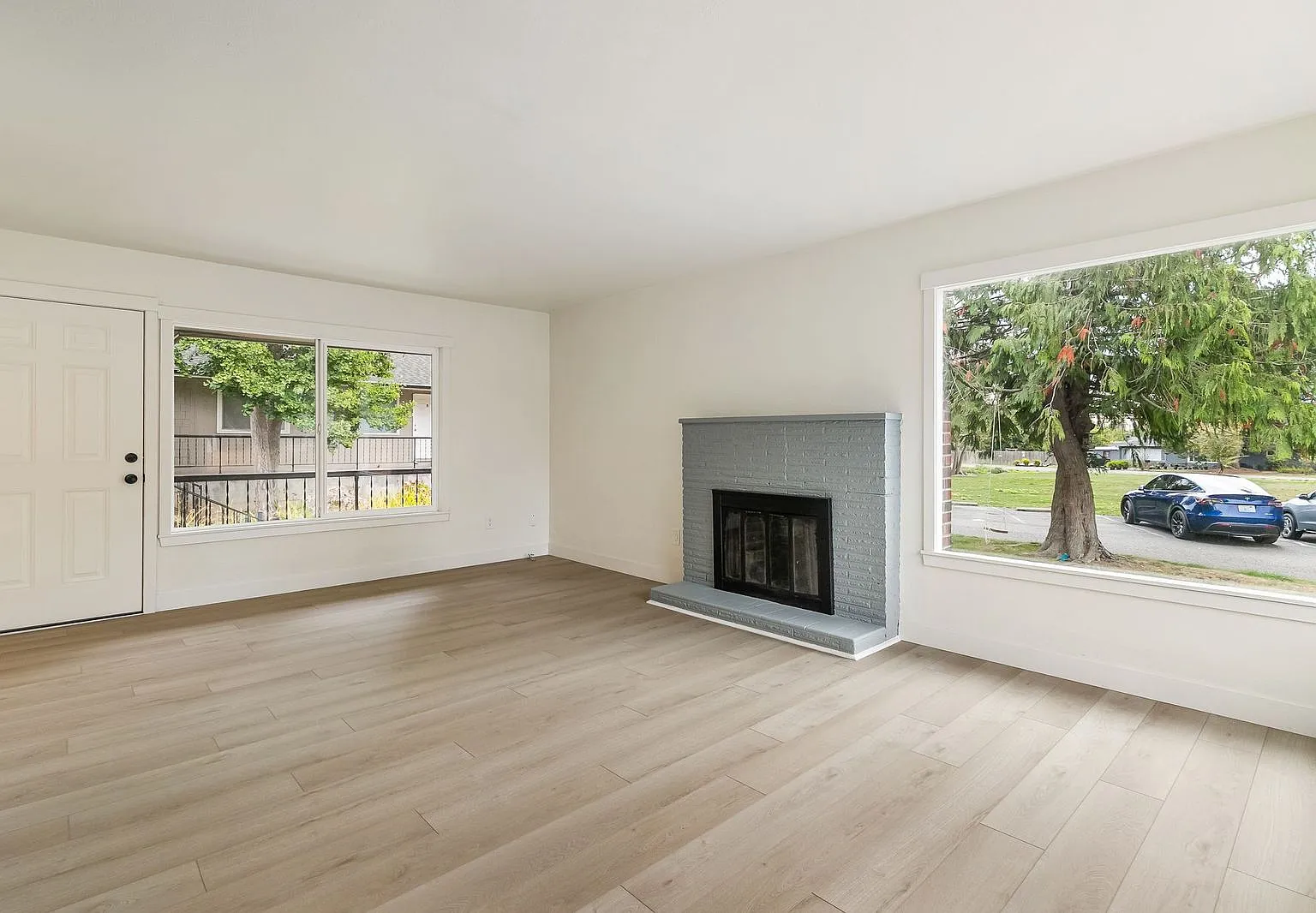 2 bed, $1,795 — Photo 3