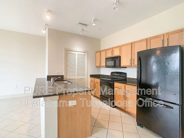 1510 9th St #110 — Photo 17