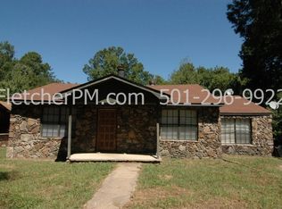 8220 W 40th St, Little Rock, AR 72204
