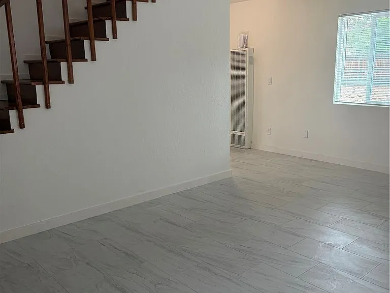 328 E Tiger Lily Dr — Photo 12