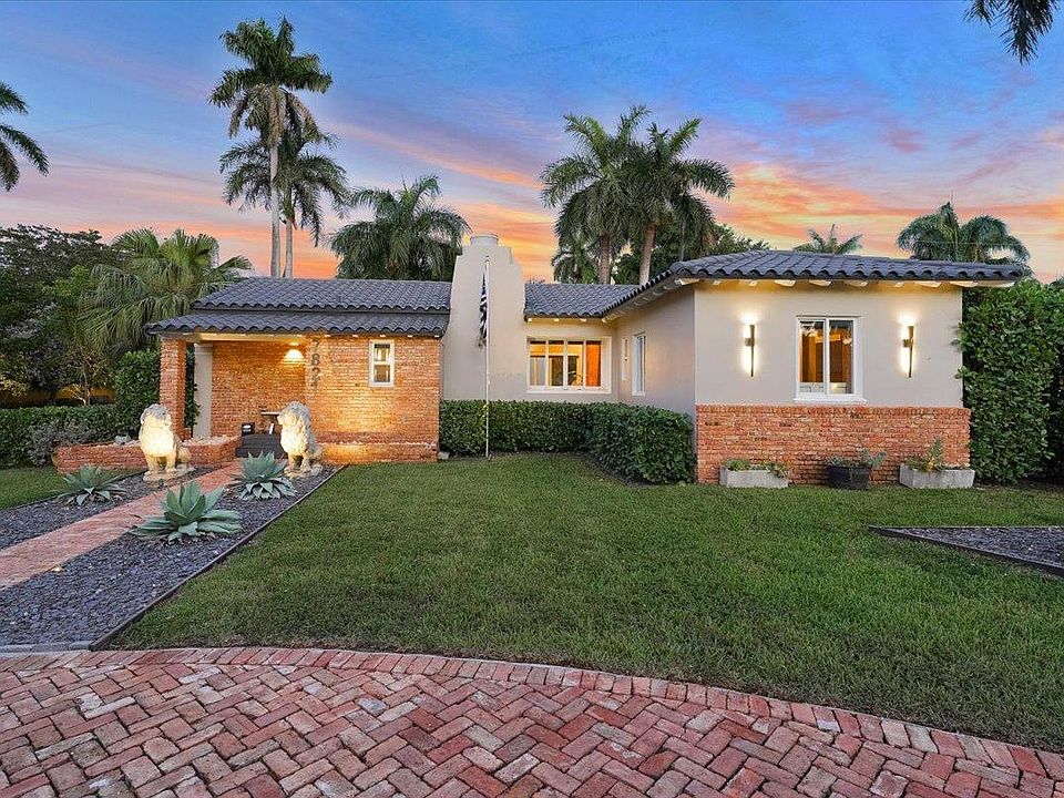 1st image of 7821 Coquina Dr