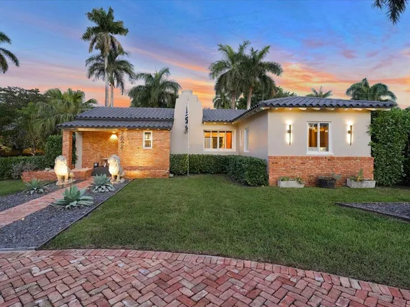 7821 Coquina Dr, North Bay Village, FL 33141