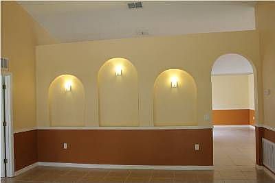 5th image of 43 Wheatfield Dr