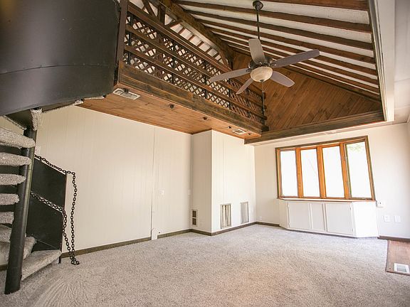 5th image of 17860 Baker Ave