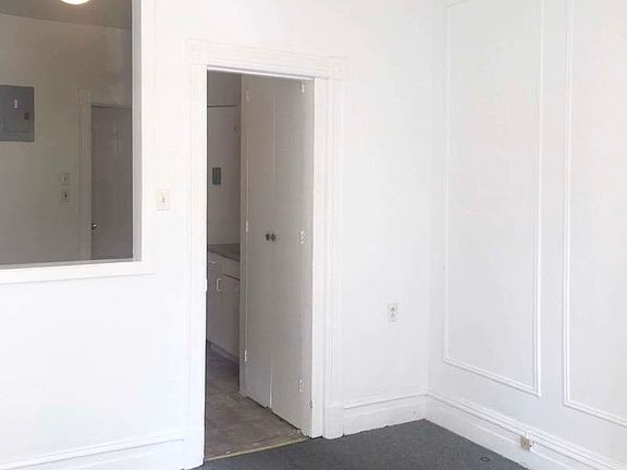 4th image of 304 E 83rd St #1BS