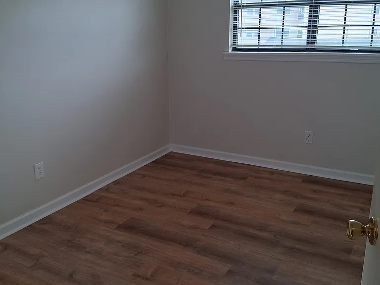 Front bedroom