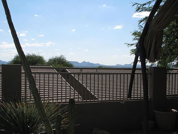 5th image of 10679 E Bahia Dr