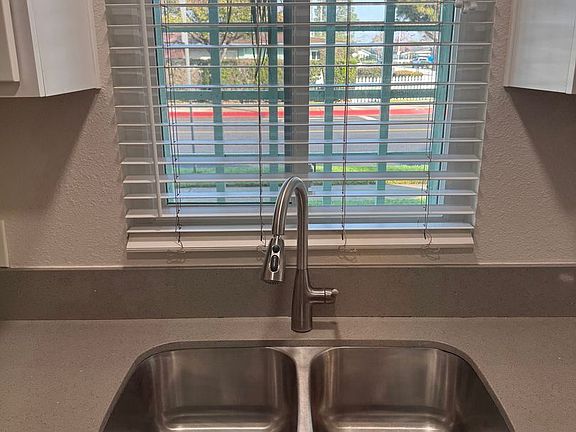 5th image of 311 W Wilson St #1