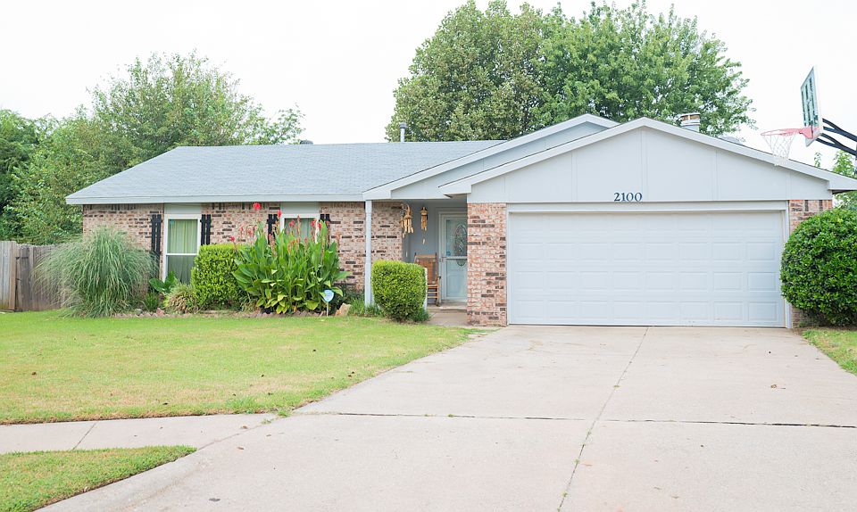 1st image of 2100 Meridian Dr