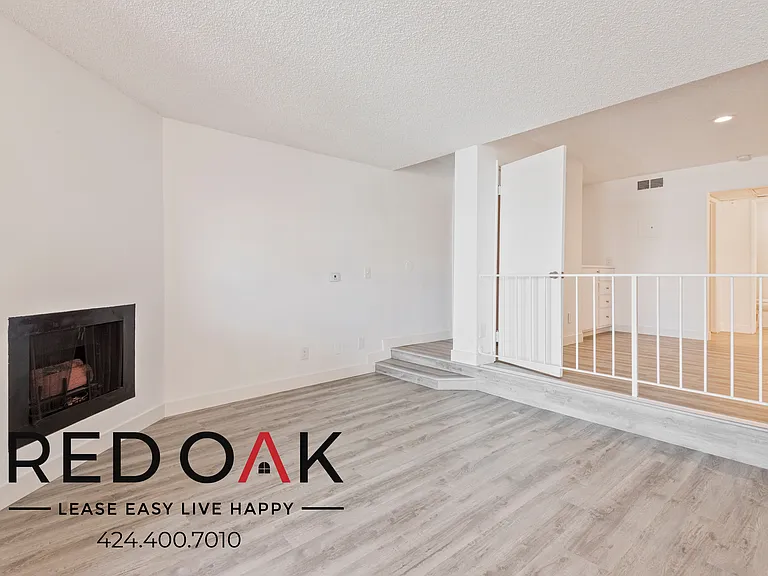 8309 Cedros Ave #110 — Photo 10