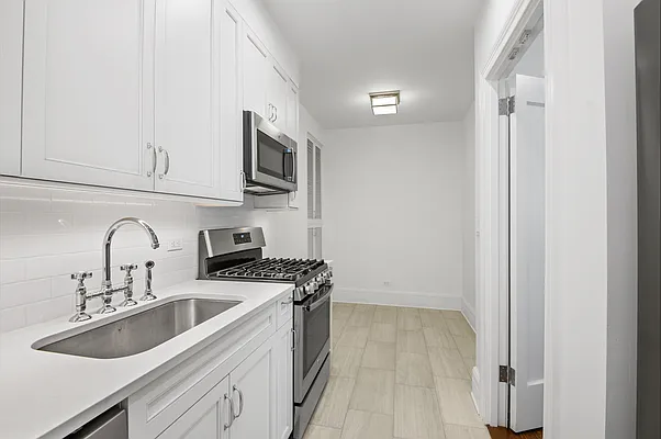 Rented by Rudin Management Company, Inc. | media 13