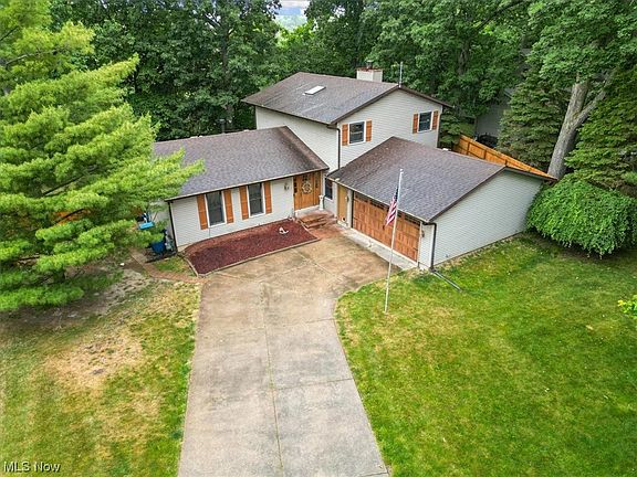 2nd image of 6651 Cliffside Dr