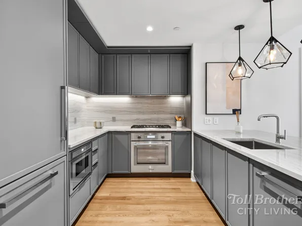 218 West 103rd Street 5G image 2 of 11
