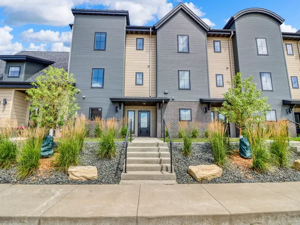 4162 Arthur Dr S, Fargo, ND 58104