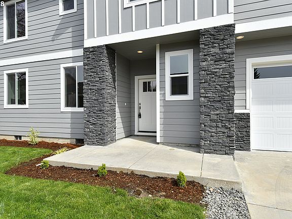 2nd image of 4302 NE 56th St