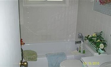 5th image of 1817 W 41st St