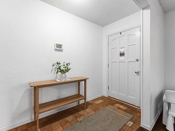 5th image of 3320 S Graystone Avenue