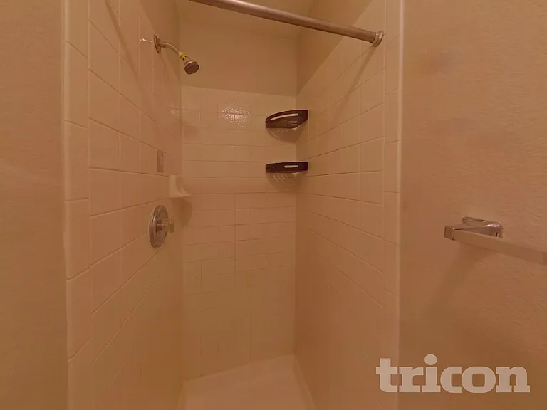 862 Marshall Dr — Photo 9