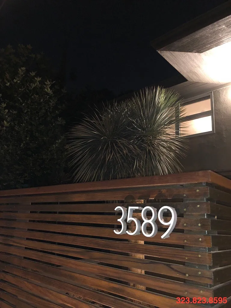 3589 Division St — Photo 2