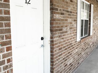 706 E Inskip Dr APT 12, Knoxville, TN 37912