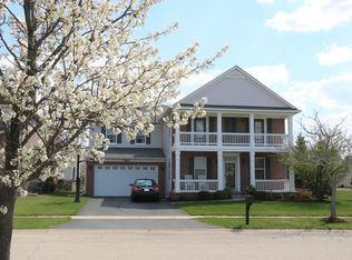 500 Affirmed Dr, Oswego, IL 60543