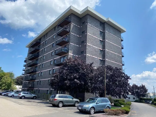 500 Washington St APT 403, Quincy, MA 02169