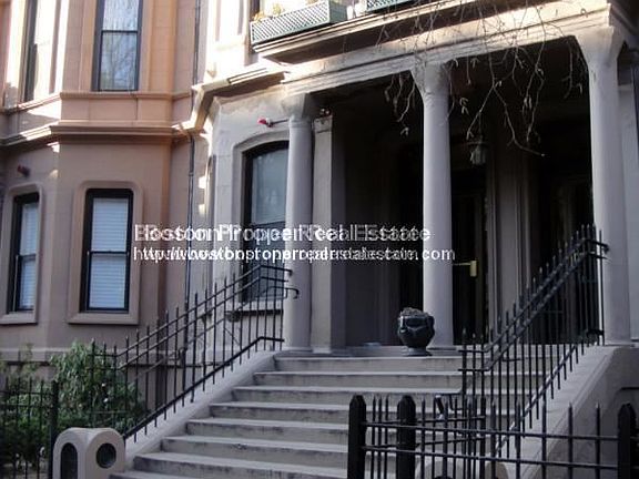 11 Marlborough Boston - Back Bay Building Photo 1 (2)
