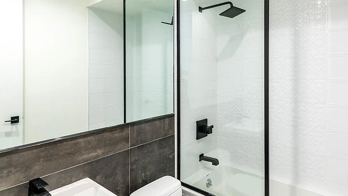 Rented by Nooklyn NYC LLC | media 35