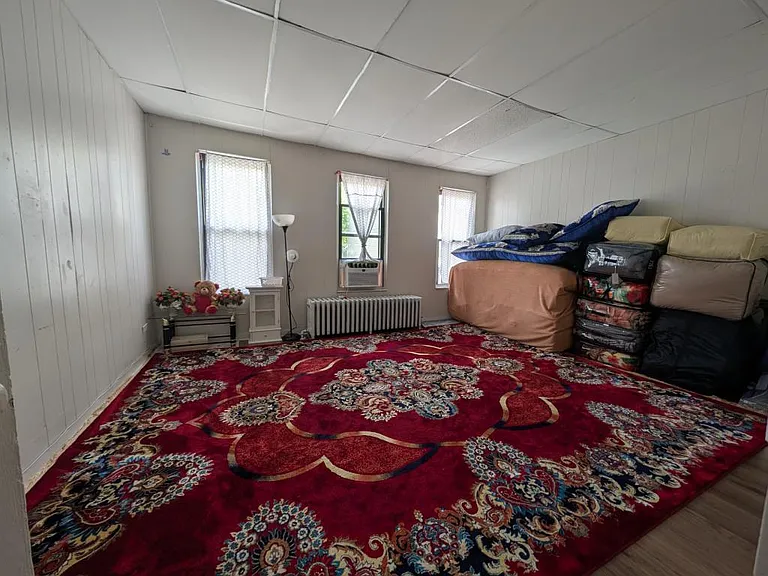 5158 Hillcrest St — Photo 6