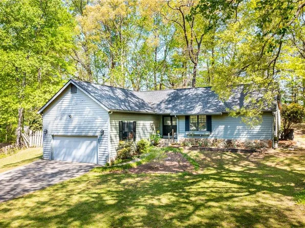 4521 Parkcrest Ct NE, Marietta, GA 30068