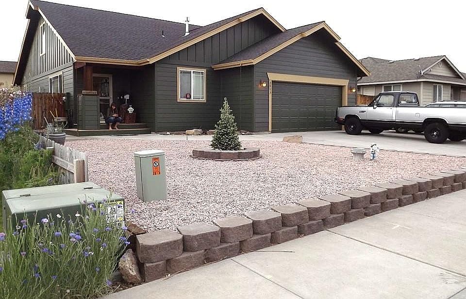 2nd image of 2813 SW Peridot Ave