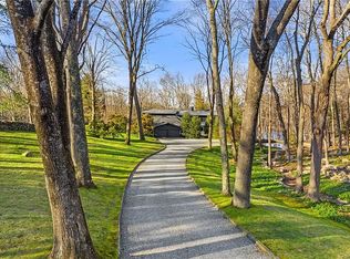 64 Schildbach Rd, Bedford, NY 10576