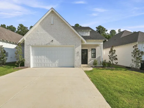 377 Shiloh Creek Dr, Calera, AL 35040