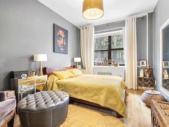 2nd image of 108 W 138th St APT 1B