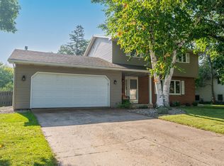 1710 S Westhaven Dr, Oshkosh, WI 54904