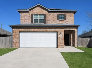 625 E Powell Ave, Fort Worth, TX 76104