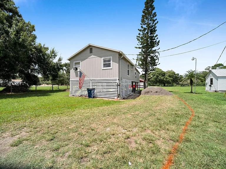 2950 Packinghouse Rd — Photo 18