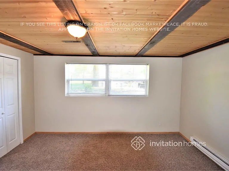 906 Ghostley Ln N — Photo 3