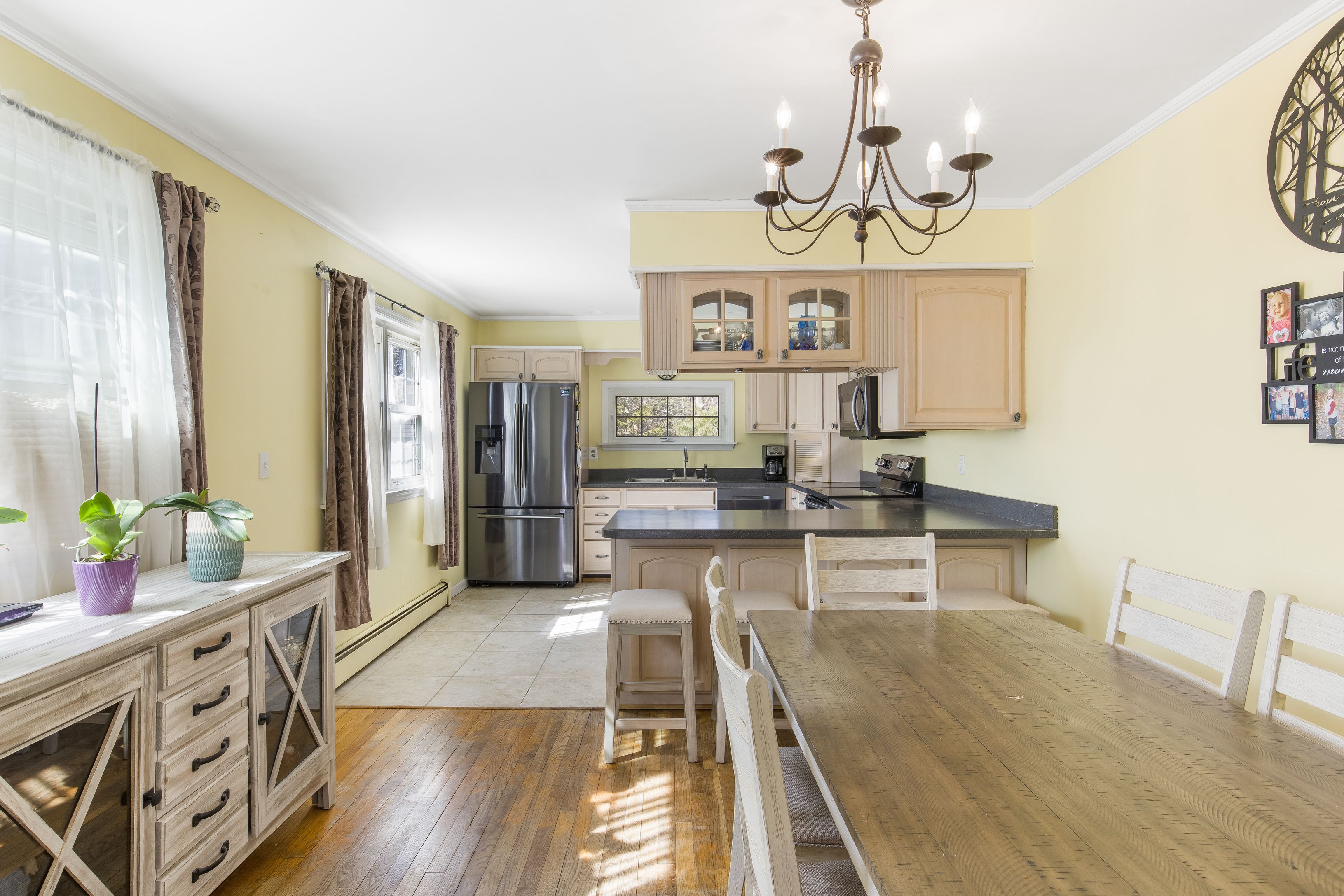 71 Hildreth Pl in East Hampton Out East