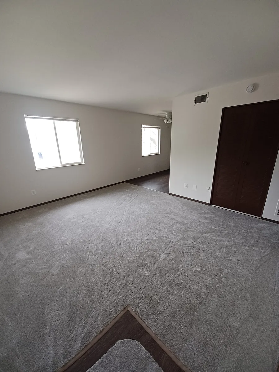 Building Photo - 3613 W James St #C