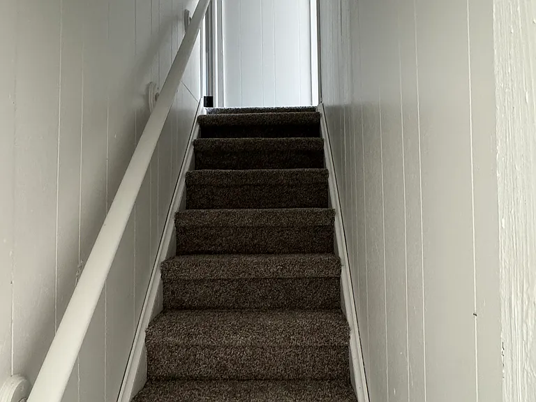 437 Genoa Ave NW — Photo 9