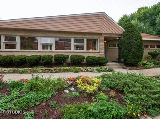 2600 W Jerome St, Chicago, IL